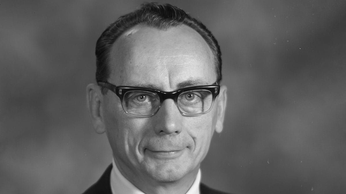 Obituary: Harold (Hal) Fogelquist, former senior vice president of Industrial Relations, dies at 96