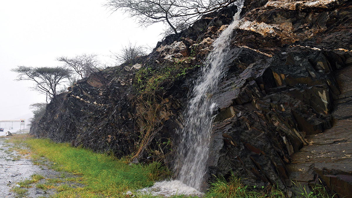 Rijal-Alma-waterfall