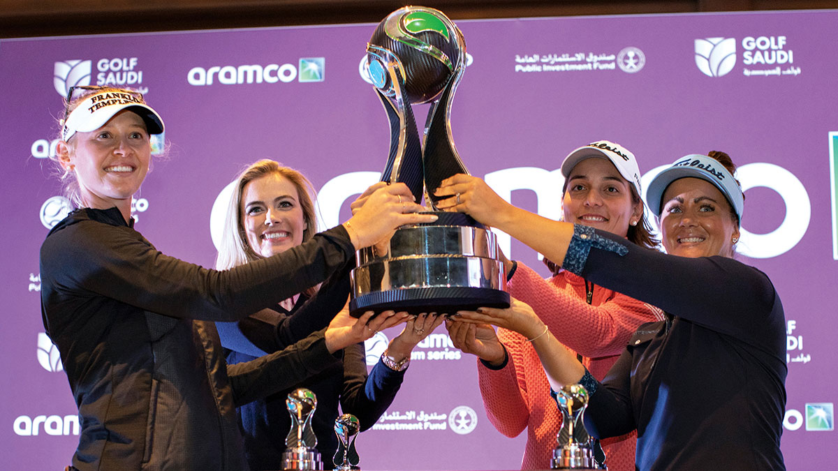 Winners of the Team event, Jessica Korda, Alexandra O’Laughlin, Karolin Lampert, and Lina Boqvist hold their trophy.