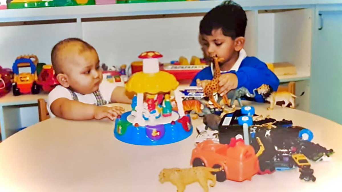 Aramco Blood Donation Asil & his sister at Texas Childern's hospital in 2001