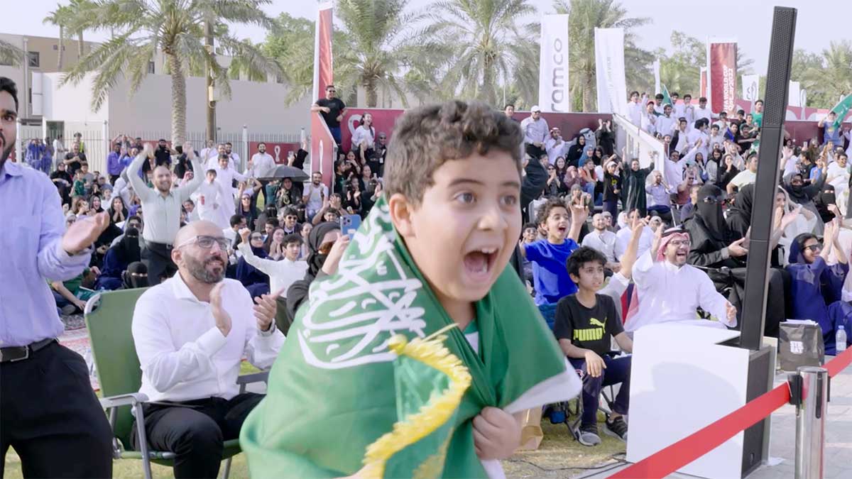 VIDEO Fans celebrate at King's Park in Dhahran at the Fan Zone for Saudi Arabia vs. Argentina