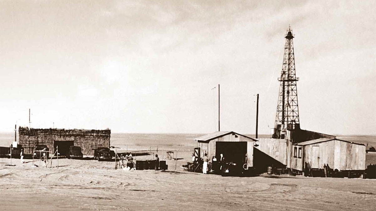 Abqaiq rig in Aramco's earlier years