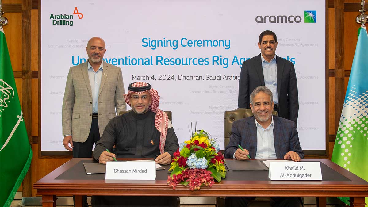 UR-Rig-signings-ghassan-mirdad-CEO-Arabian-Drilling-Abdulqader-Al-Naimi